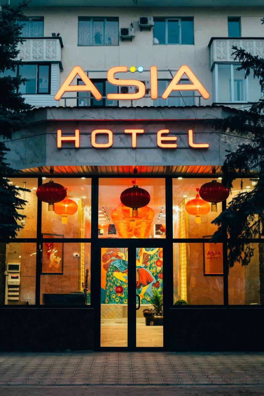 Asia Hotel Алма Ата Екстериор снимка